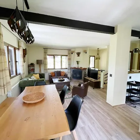 La Fontanilla En Estacion De El Espinar 度假居 塞哥维亚