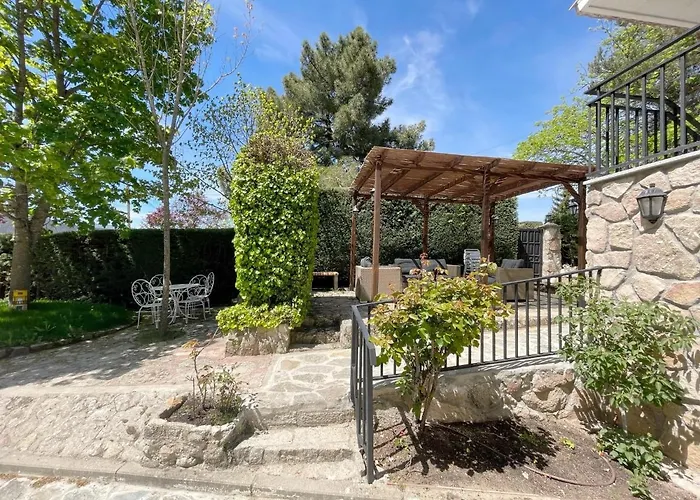 La Fontanilla En Estacion De El Espinar Nyaraló Segovia