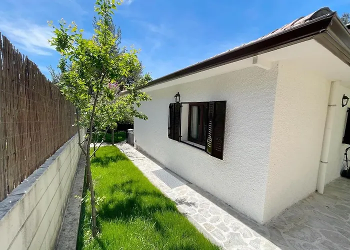 Nyaraló La Fontanilla En Estacion De El Espinar Segovia