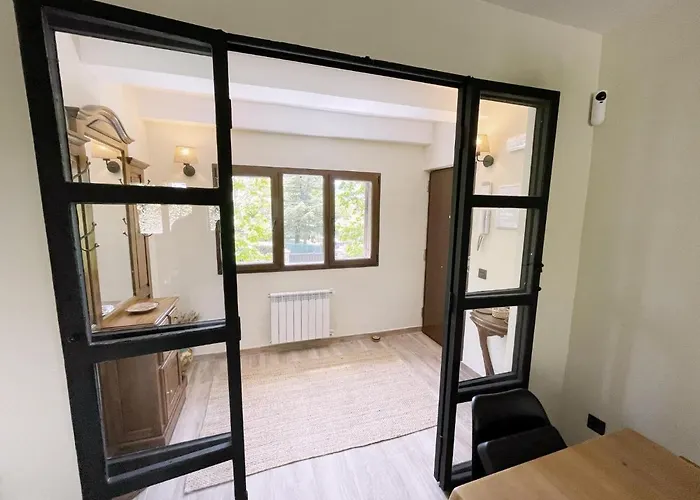 La Fontanilla En Estacion De El Espinar 펜션 *