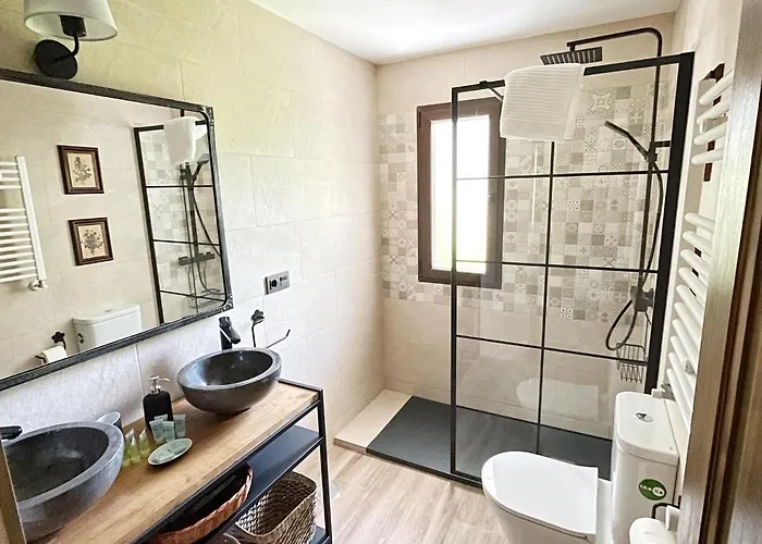 La Fontanilla En Estacion De El Espinar 펜션