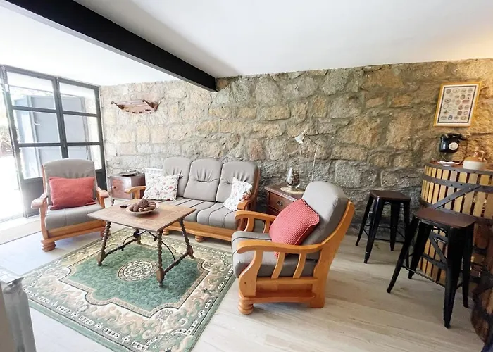 La Fontanilla En Estacion De El Espinar * 세고비아