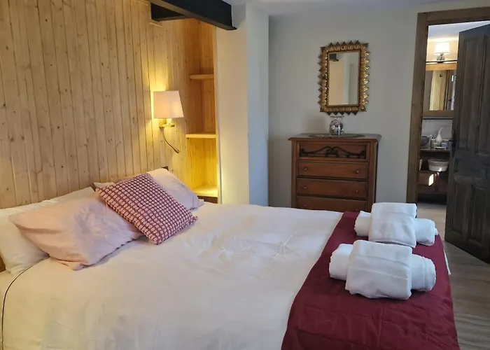 La Fontanilla En Estacion De El Espinar 펜션